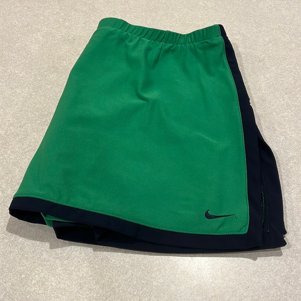 Nike Dri-fit Athletics skirt